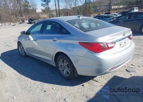 2013 Hyundai Sonata Gls z USA, uszkodzony, nr VIN 5NPEB4AC7DH703443